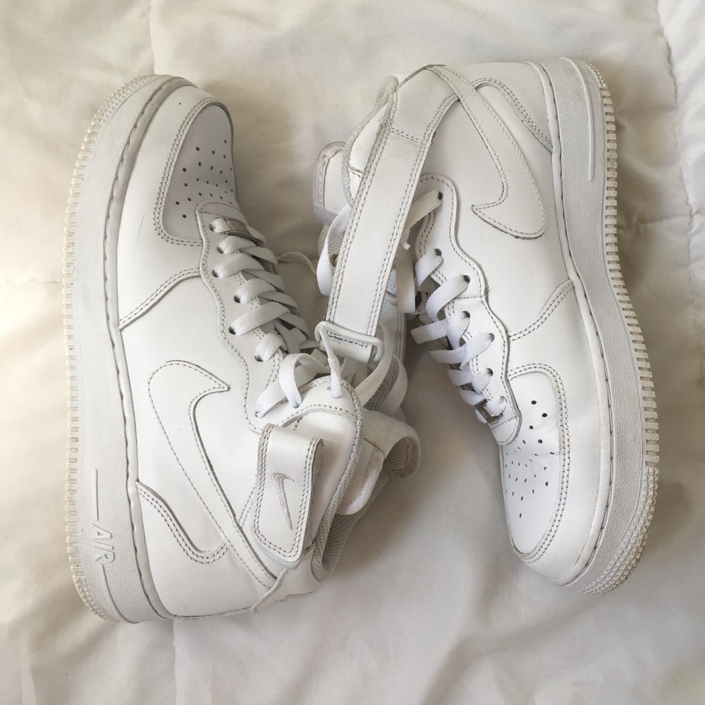 Nike Air Force Mid